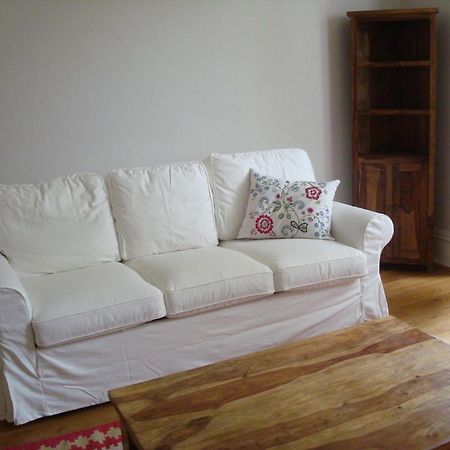 Luxury Holland Park, Sleeps 2, Free S'Fast Wifi Leilighet London Eksteriør bilde